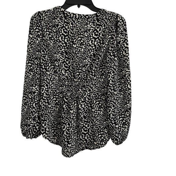 Fortune+Ivy Women Leopard Print Long Sleeve Button-Up Blouse Size S - Picture 2 of 8